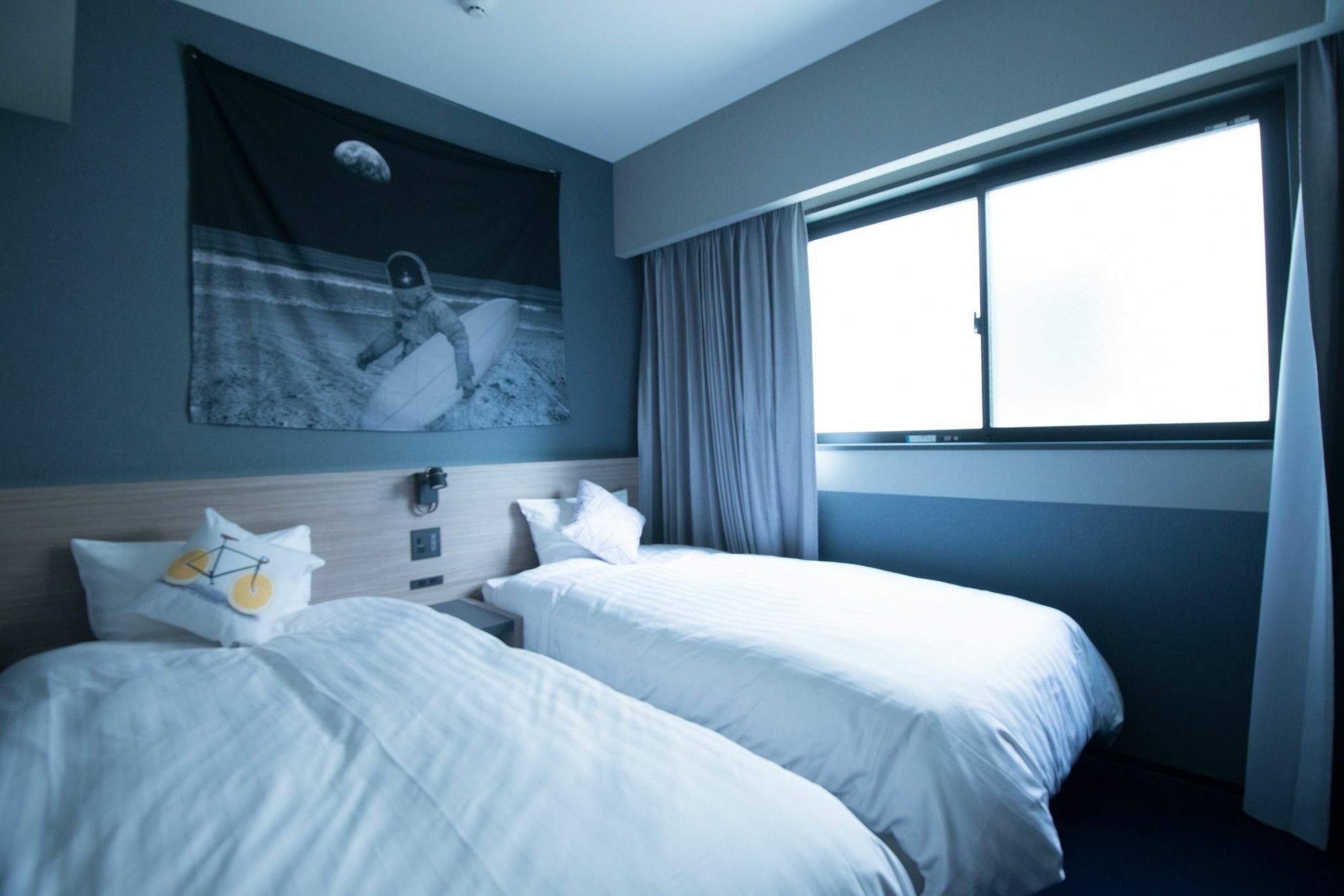 Hotel She Ōsaka Exterior foto